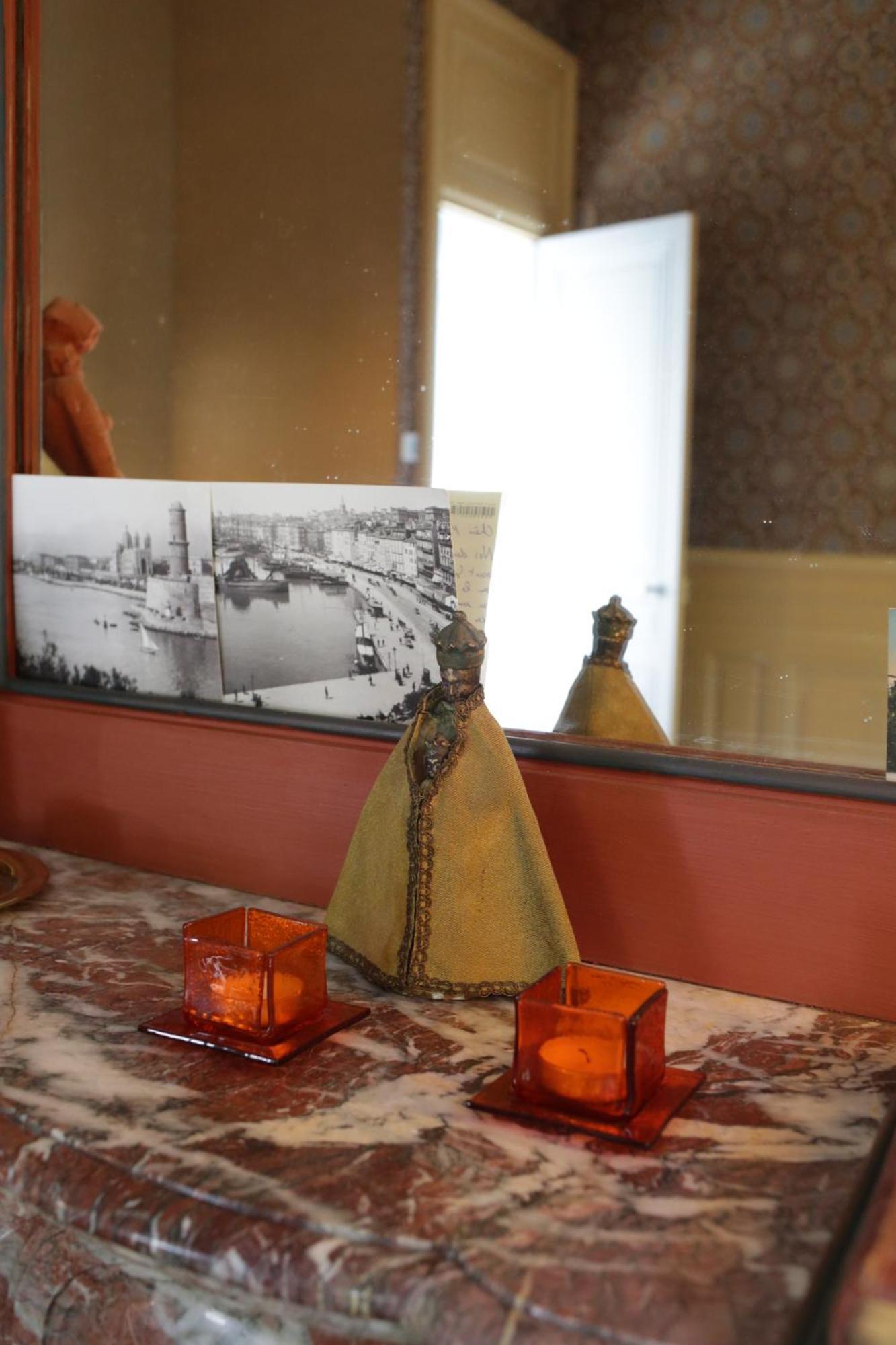 Hotel-Musee Villa Bagatelle Irigny Bagian luar foto